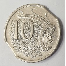 AUSTRALIA 1989 . TEN 10 CENTS COIN . ERROR . DOUBLE CLIPPED PLANCHET